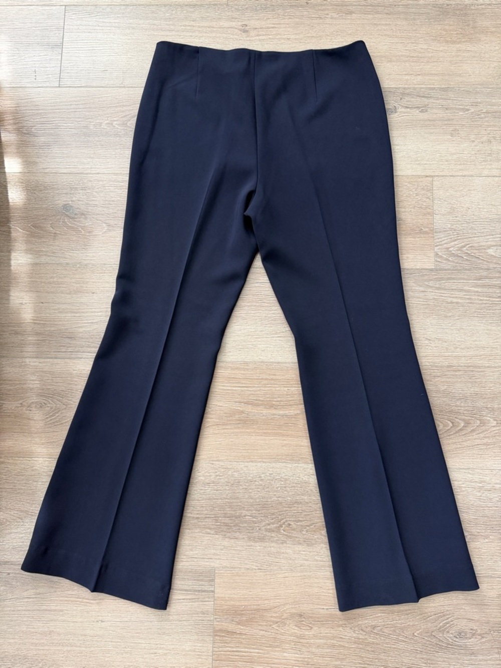 Theory Demitria - Admiral Crepe' Flare Leg Pants - Picture 9 of 14